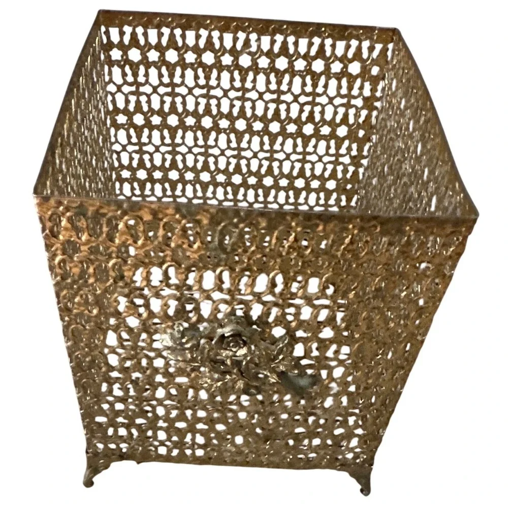 Vintage Gold Filigree Footed Tissue Box Cover Hollywood Regency Vanity Decor